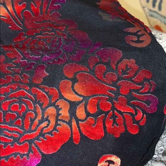 Top, used - Picture 2 of 4